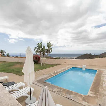 Casa El Pinito No Groups Under 27 Tamaide