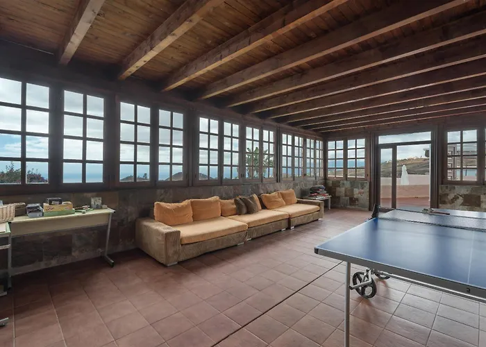 Casa El Pinito No Groups Under 27 Tamaide