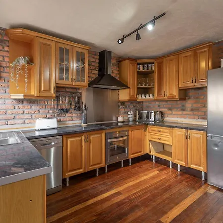 別荘 Casa El Pinito No Groups Under 27