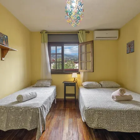 Casa El Pinito No Groups Under 27 בית נופש *