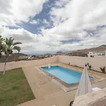 Casa El Pinito No Groups Under 27 *